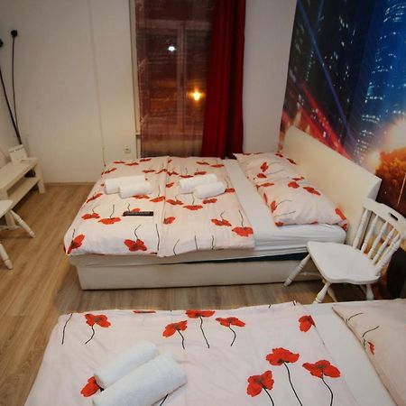 Apartments Rooms Fontane Trnje - Free Parking 萨格勒布 外观 照片