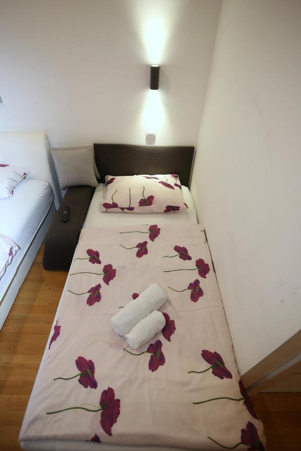 Apartments Rooms Fontane Trnje - Free Parking 萨格勒布 外观 照片